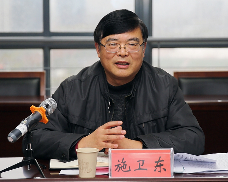施校长_看图王.jpg